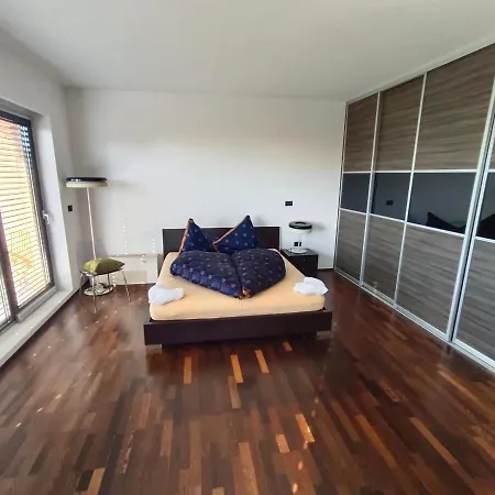 Vila -